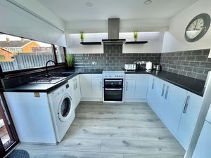 Photo 9- click for photo gallery